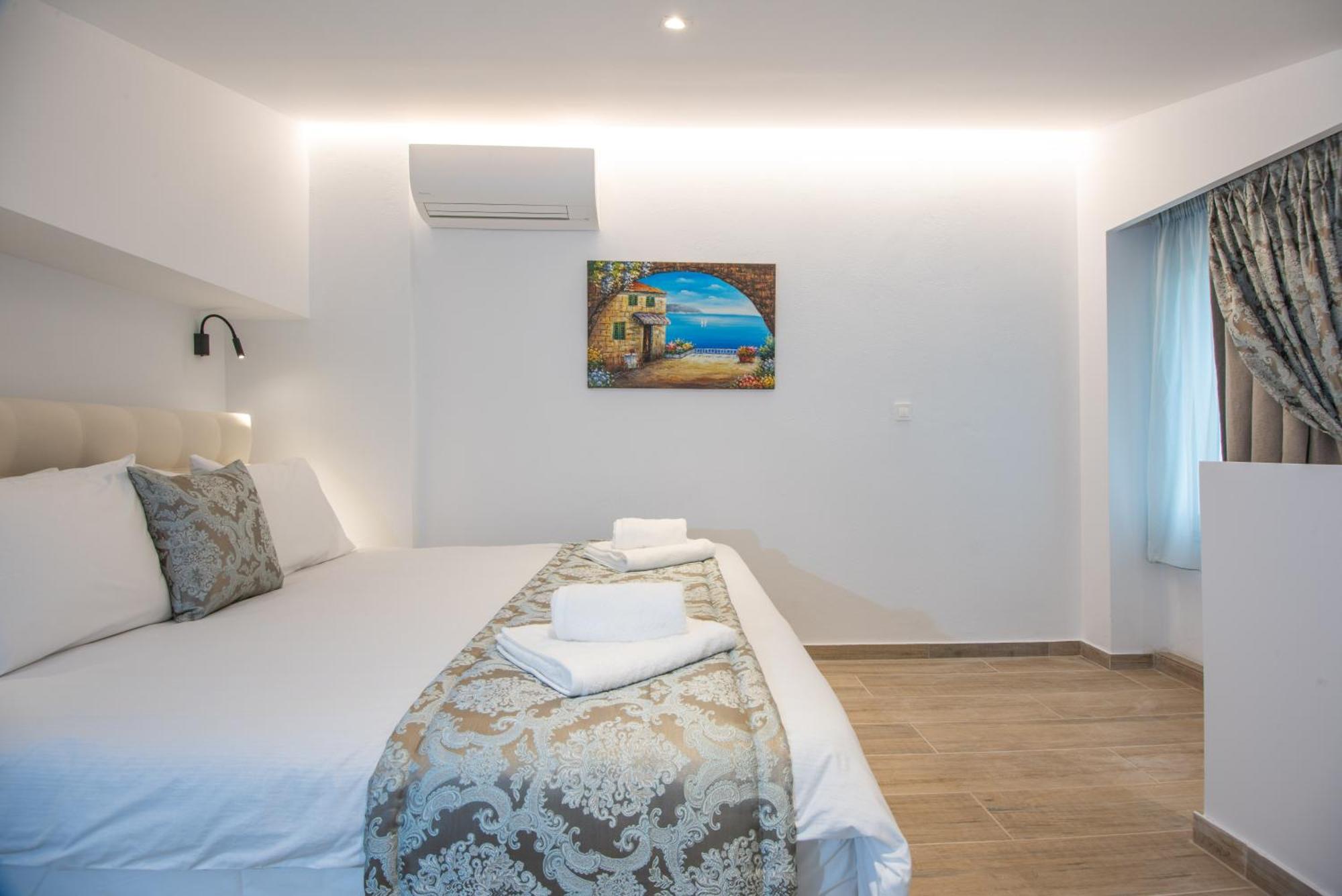 Ammos Lux Apartments Crete Ágios Nikólaos Eksteriør billede