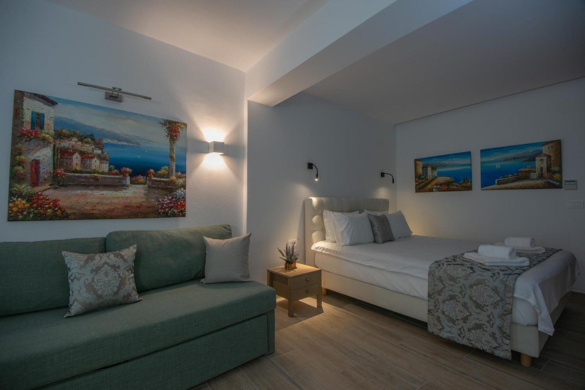 Ammos Lux Apartments Crete Ágios Nikólaos Eksteriør billede